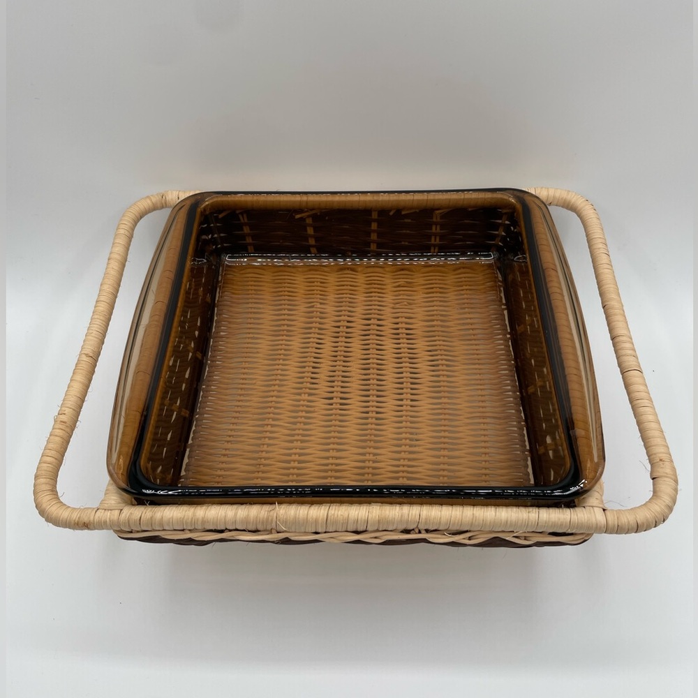 Vintage Pyrex x Corningware Fireside Dish w/ Wicker Basket, 8”X8”